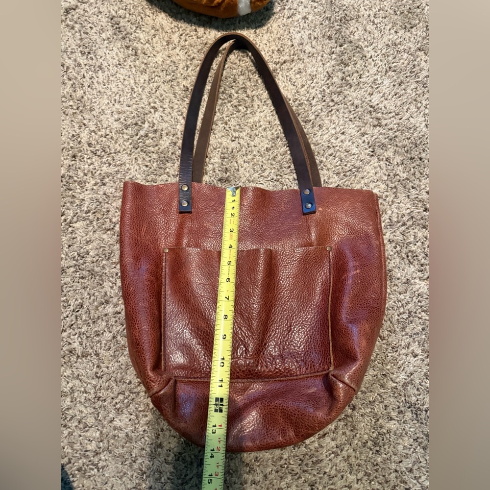 Portland Leather Rich Brown Tote - Picture 8 of 8